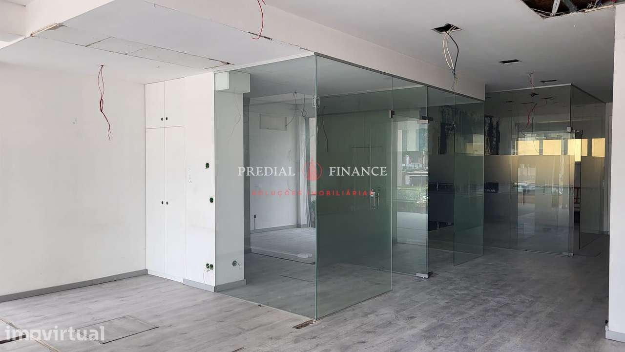 180m2 de Loja Arrendar na Circunvalação – Excelente Localização junto - Grande imagem: 3/13