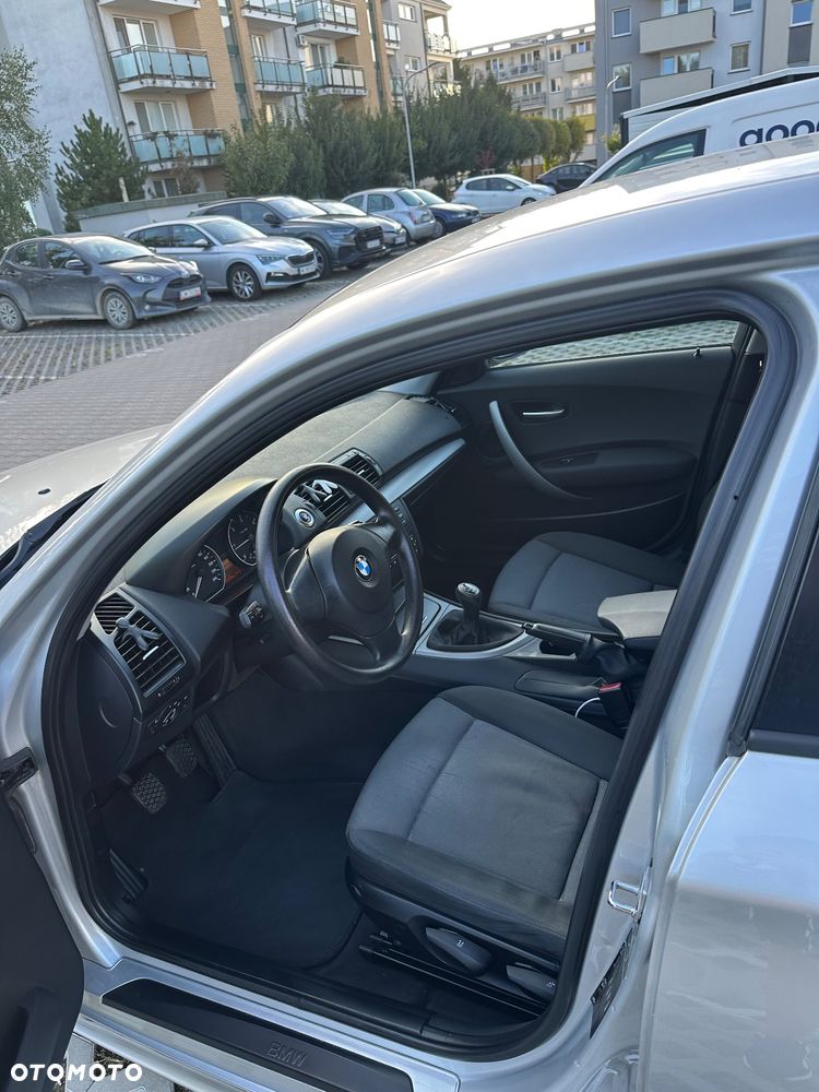 BMW Seria 1 118d - 2