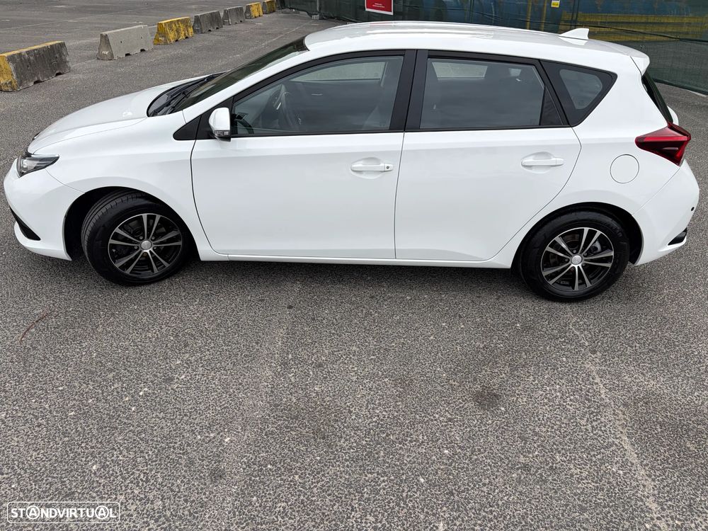Toyota Auris 1.4 D-4D ACtive+AC - 2