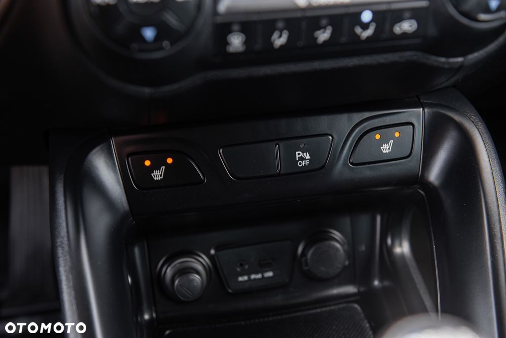 Hyundai ix35 2.0 CRDi 4WD Premium - 12