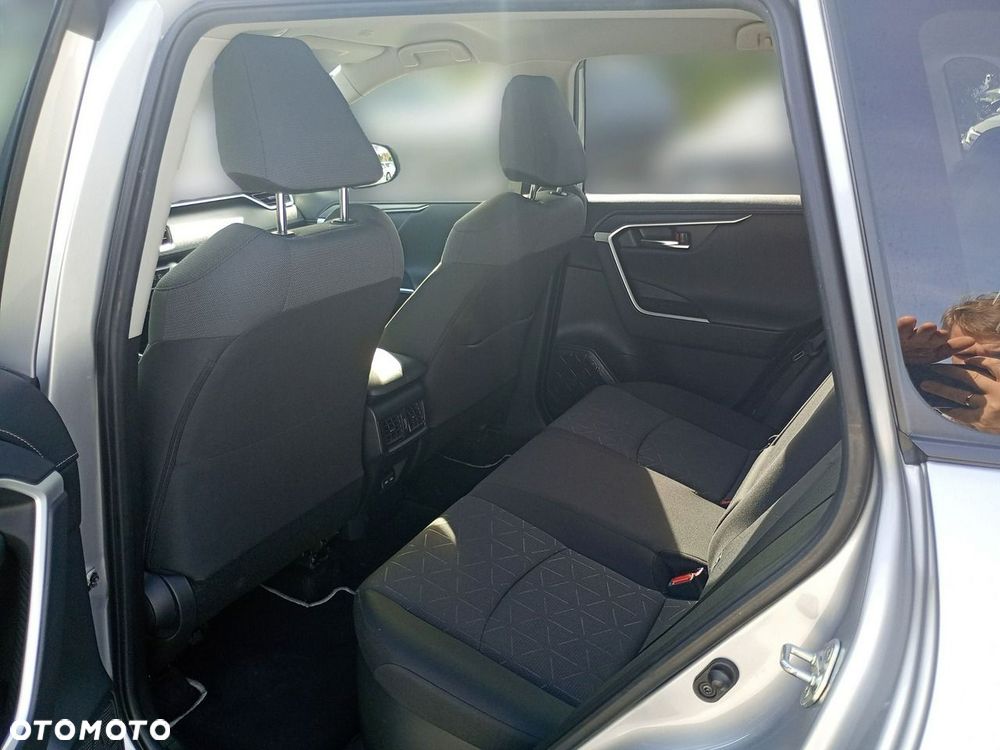 Toyota RAV4 - 22