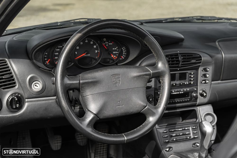 Porsche 911 (996) - 14