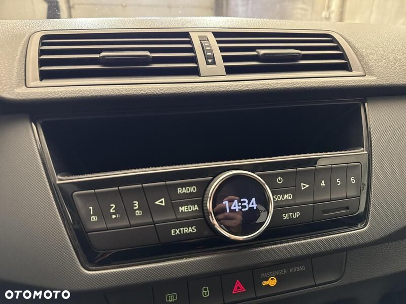 Skoda Fabia 1.0 TSI Active - 14