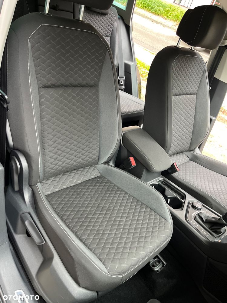 Volkswagen Tiguan - 9
