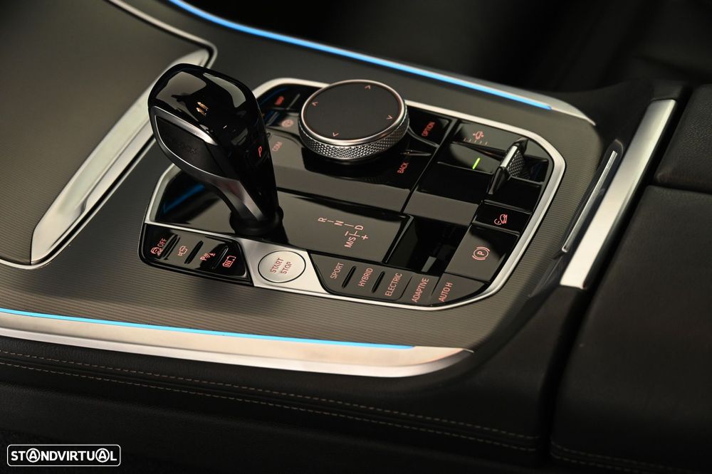 BMW X5 45 e xDrive Pack M - 20