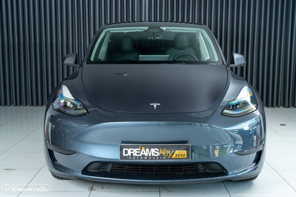 Tesla Model Y Standard RWD - 3