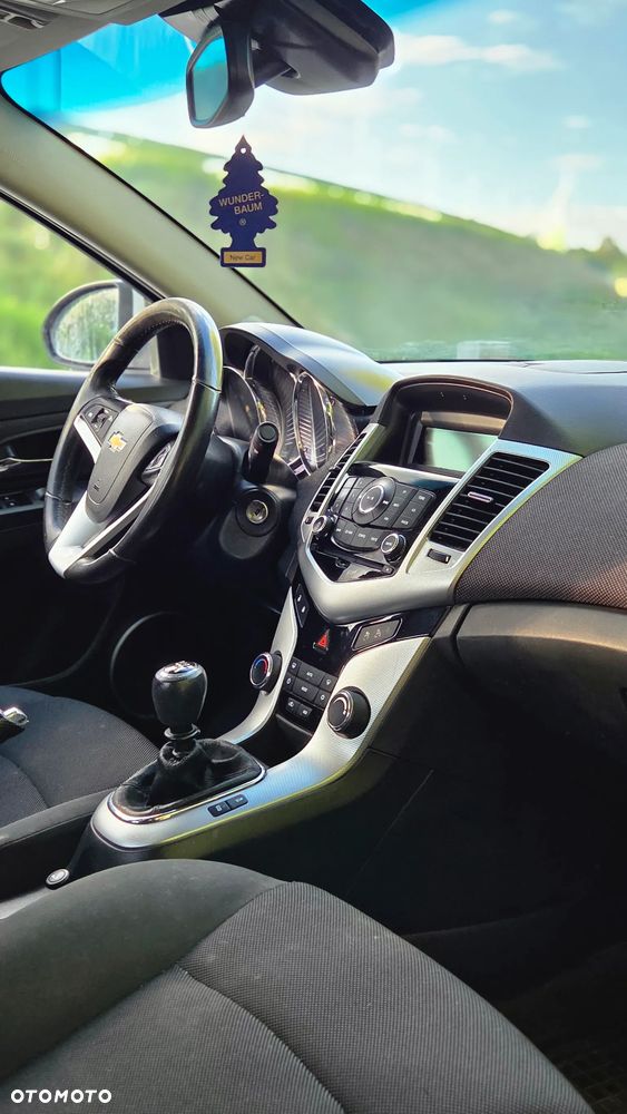 Chevrolet Cruze 1.7 D LT+ Premium - 11