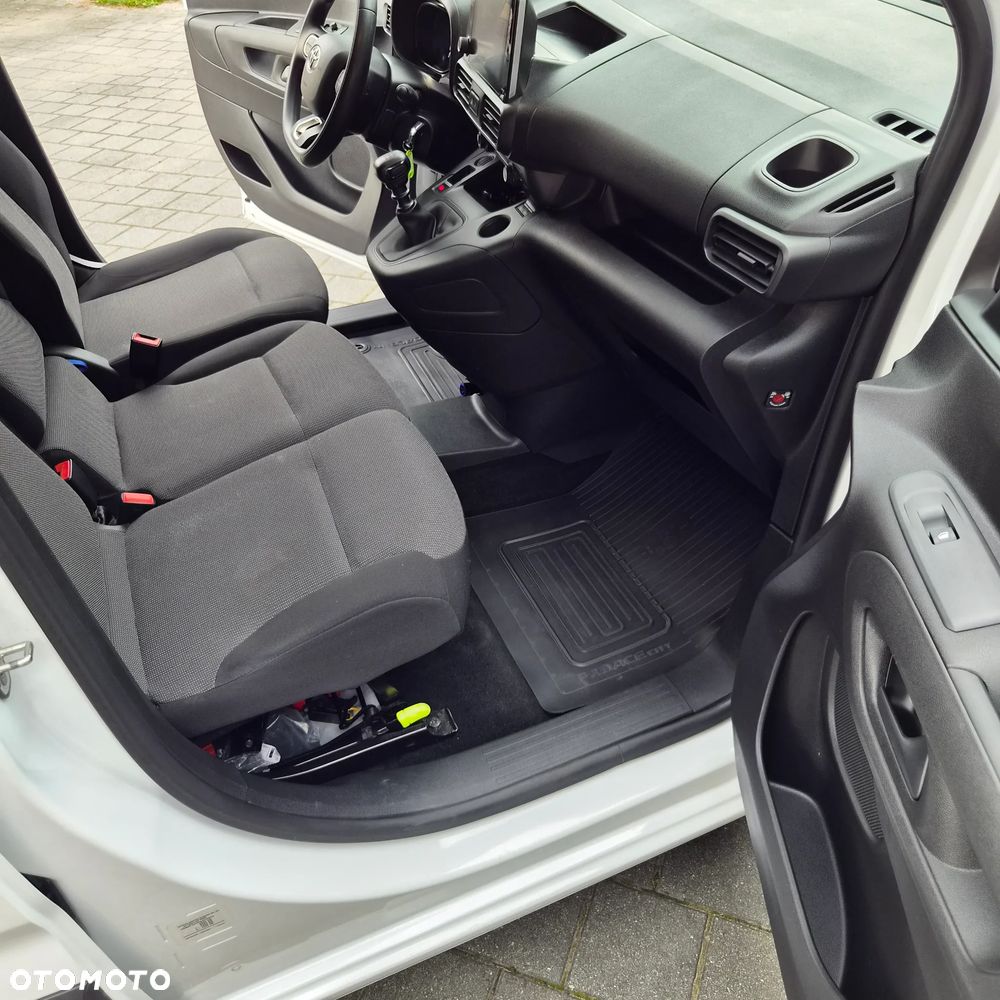 Toyota PROACE CITY - 11