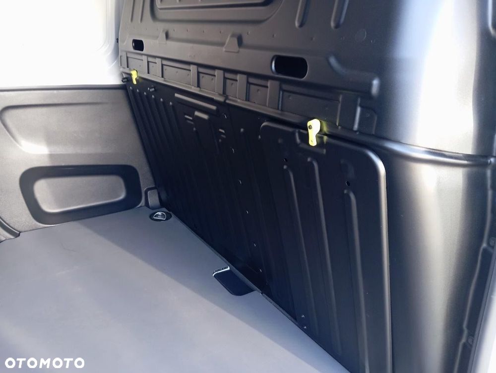 Toyota PROACE CITY - 19