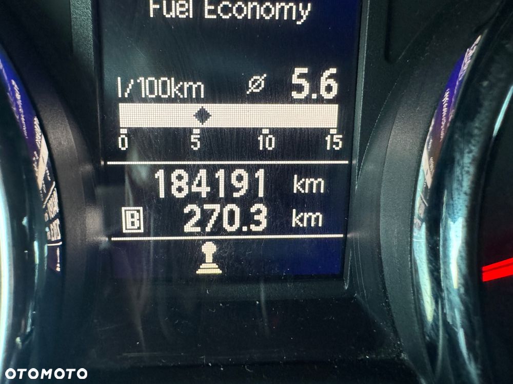 Nissan Qashqai 1.5 dCi N-Connecta - 20
