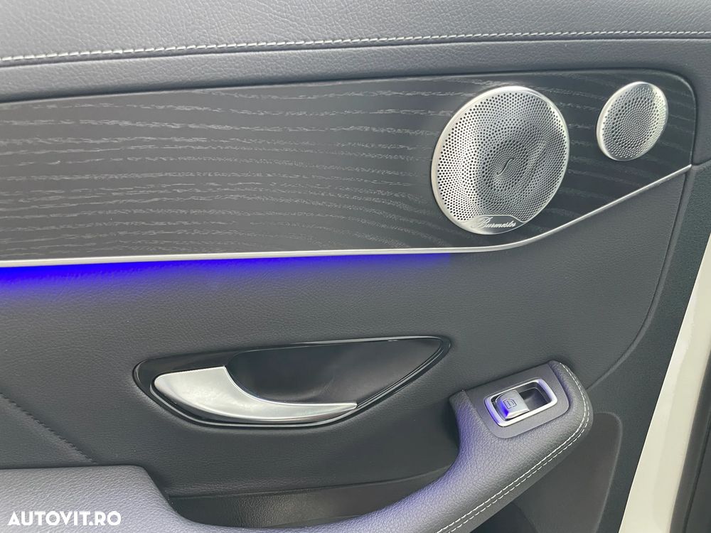 Mercedes-Benz GLC Coupe 300 4MATIC MHEV - 22