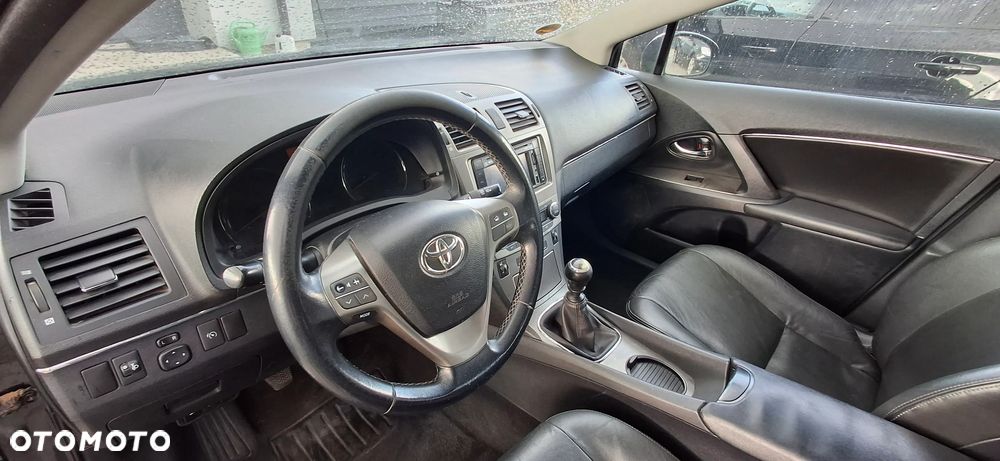 Toyota Avensis 2.0 D-4D Edition - 14