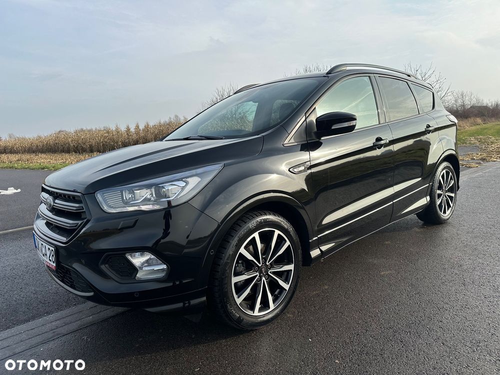 Ford Kuga 1.5 EcoBoost 2x4 ST-Line - 1