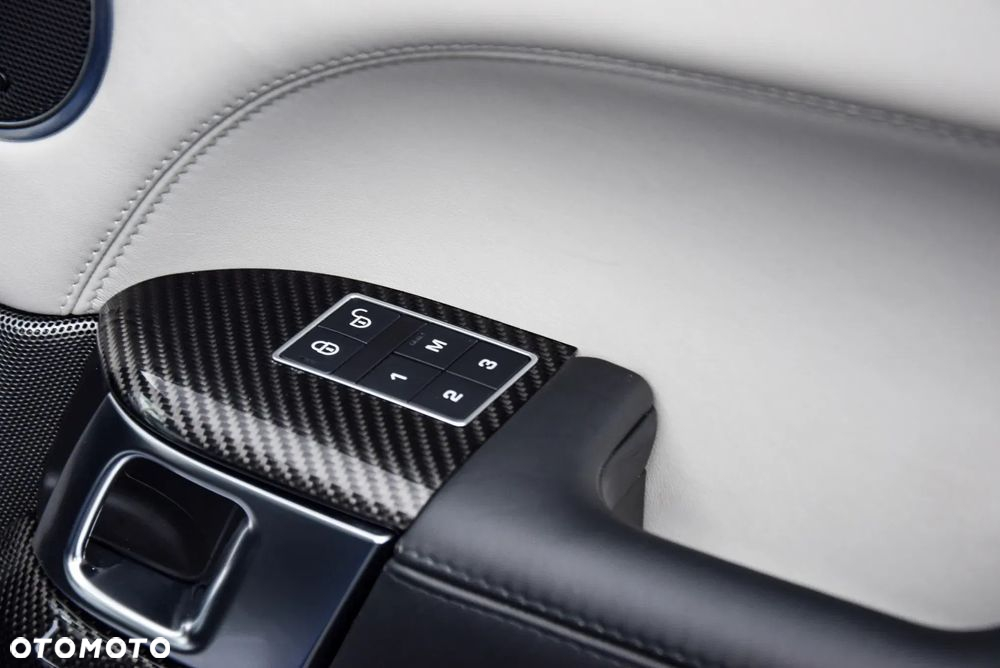 Land Rover Range Rover Sport - 21