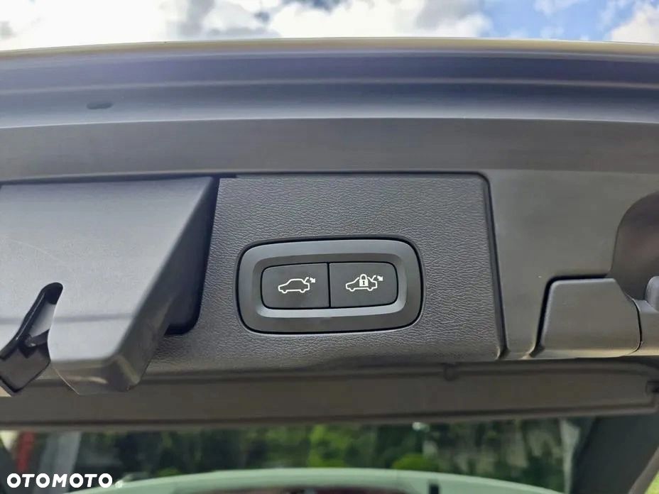 Volvo XC 60 - 19