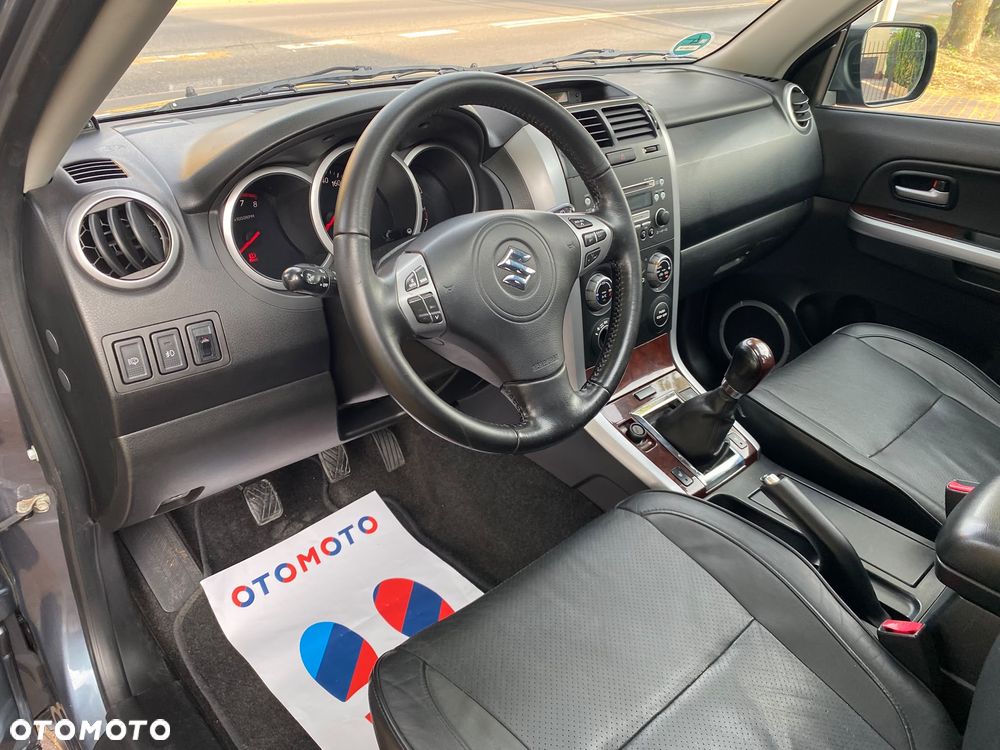 Suzuki Grand Vitara 2.0 Comfort Limited - 7