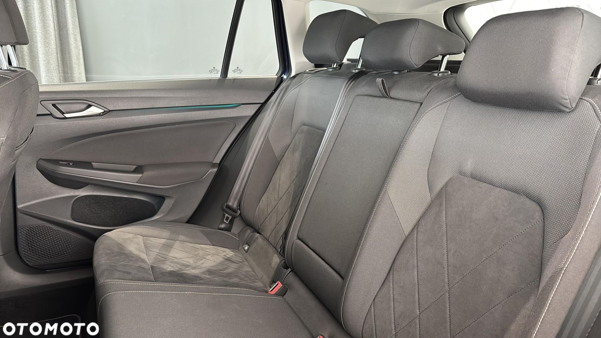 Volkswagen Golf VIII 2.0 TDI Style DSG - 16