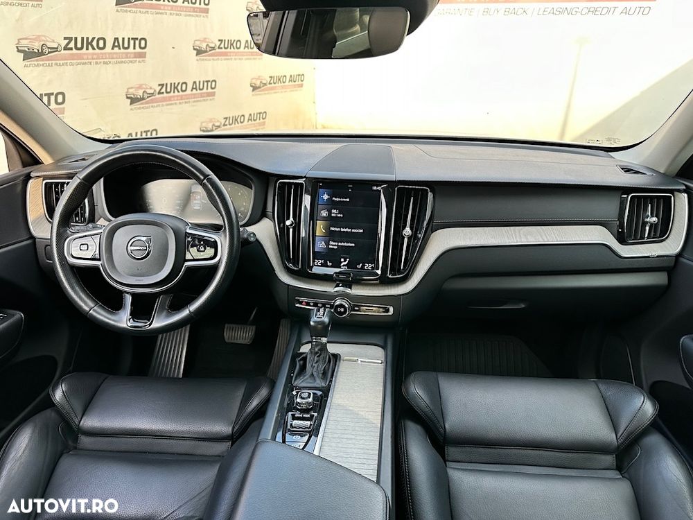 Volvo XC 60 D5 AWD Inscription - 8