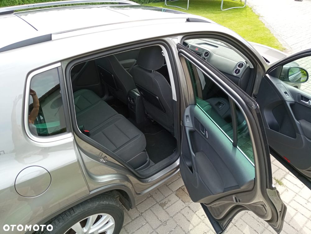 Volkswagen Tiguan - 9