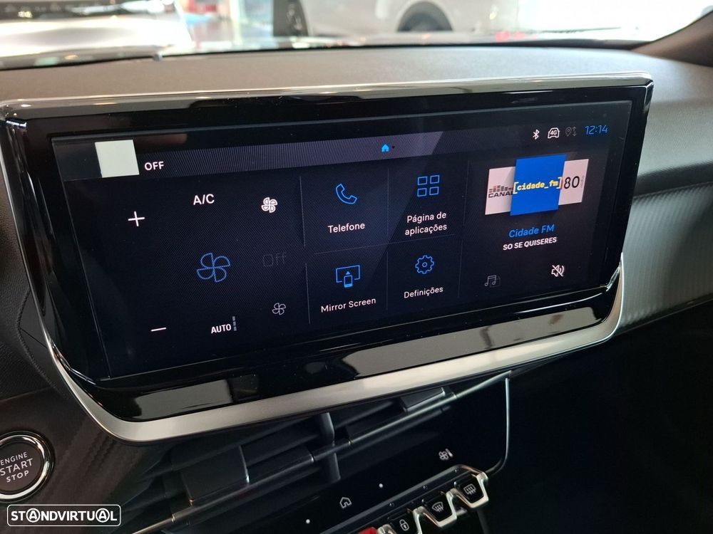 Peugeot e-2008 54 kWh Allure - 19
