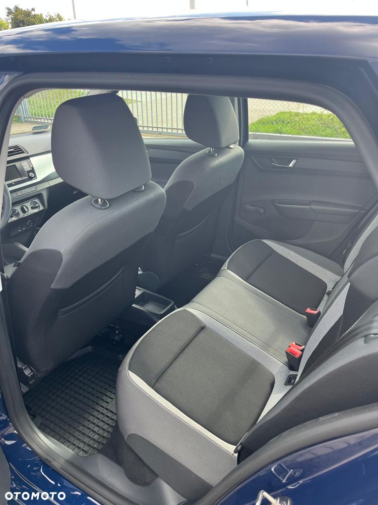 Skoda Fabia 1.2 TSI Edition - 10