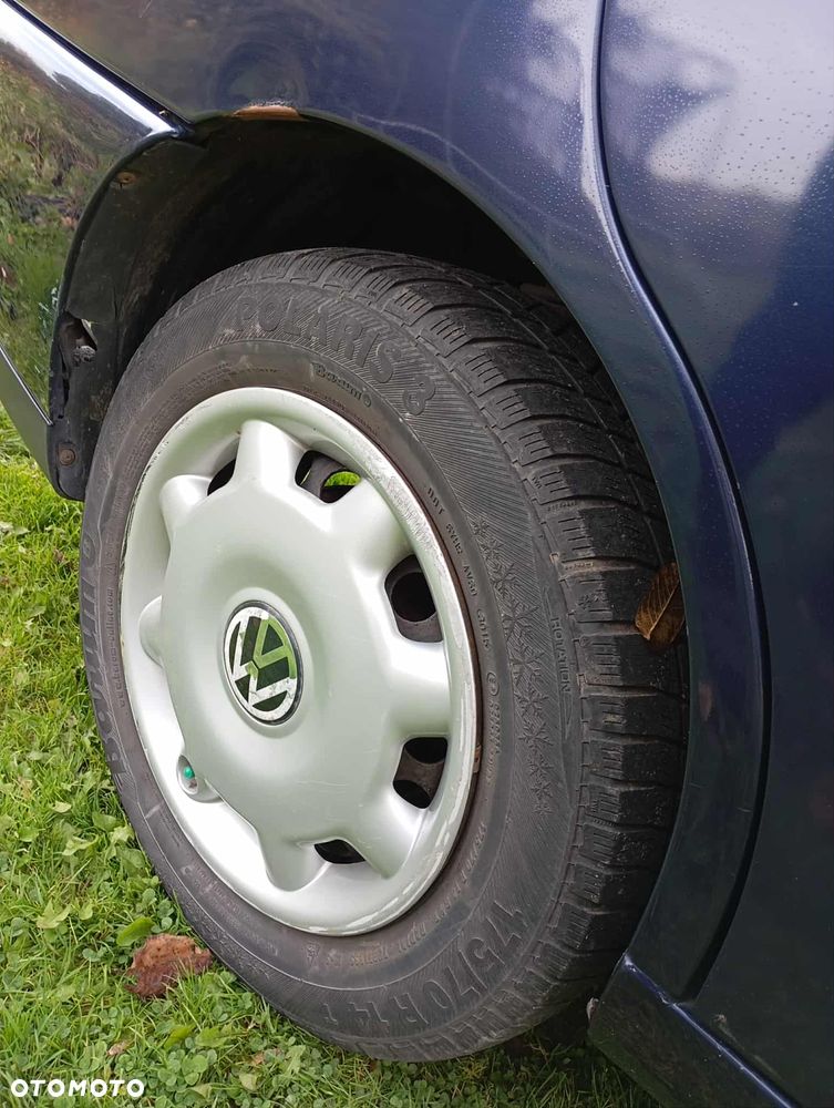 Volkswagen Polo 1.4 Basis - 3