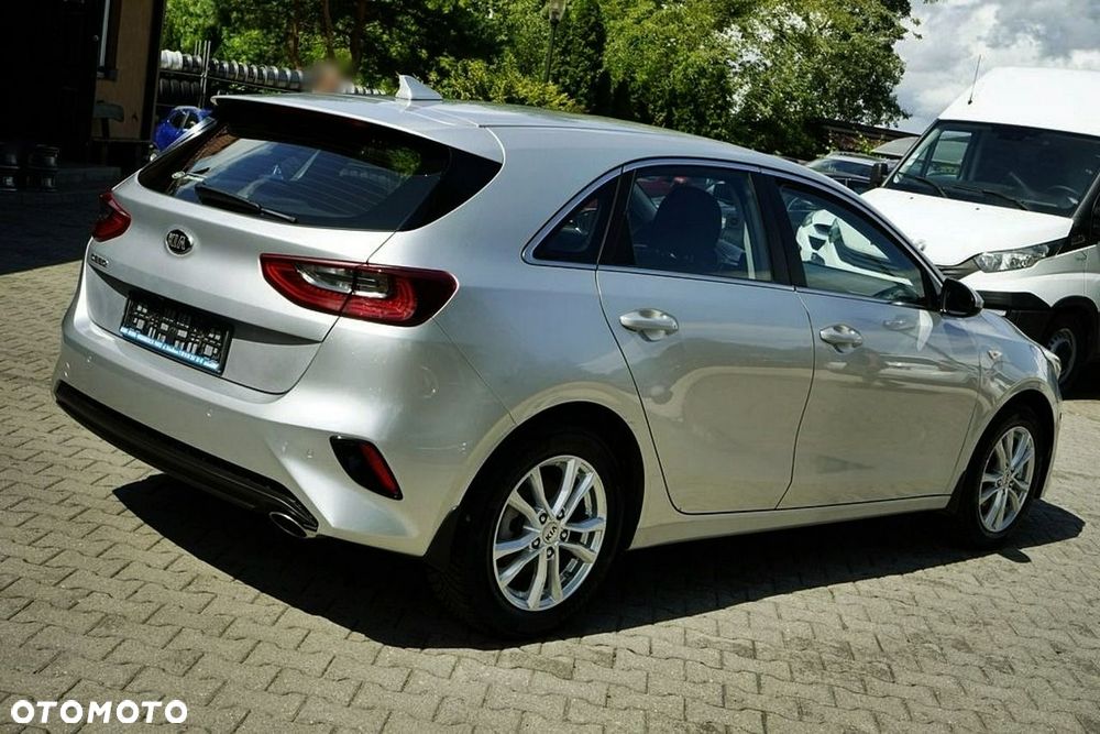 Kia Ceed - 7
