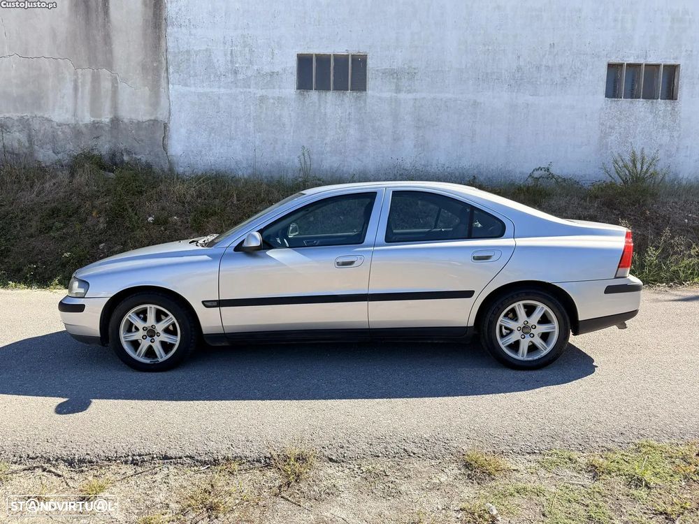 Volvo S60 2.4 D5 - 5