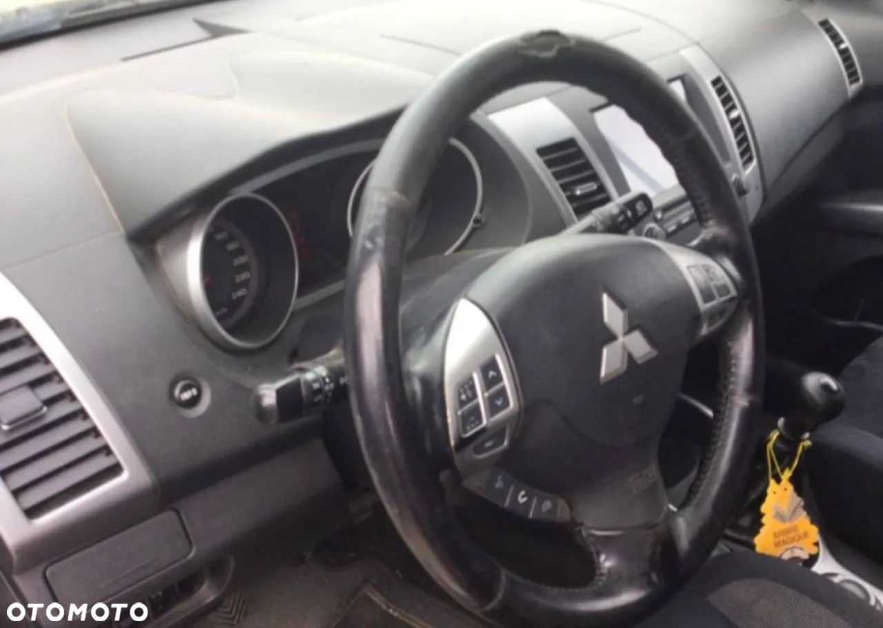 Mitsubishi Outlander 2.2 DI-D 4WD Instyle - 5