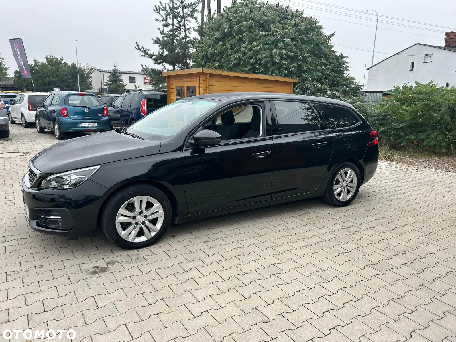 Peugeot 308 1.5 BlueHDi Allure S&S EAT6 - 11