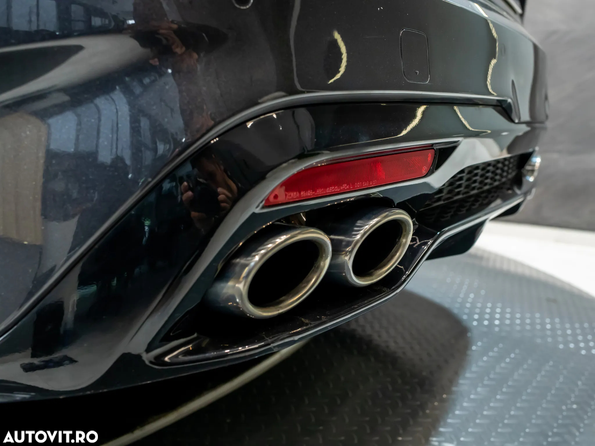 Kia Stinger 3.3 T-GDI AWD GT - 20