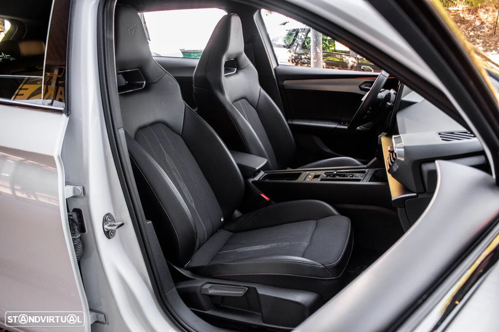 Cupra Leon ST 1.4 e-Hybrid VZ DSG - 30