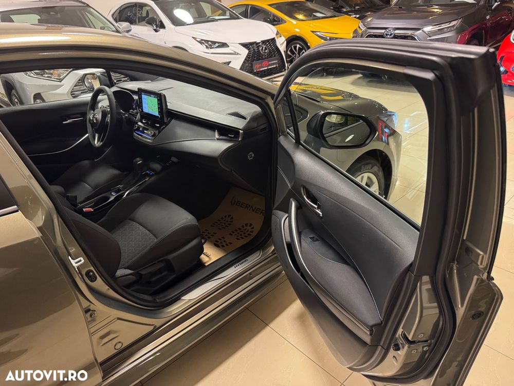 Toyota Corolla - 9