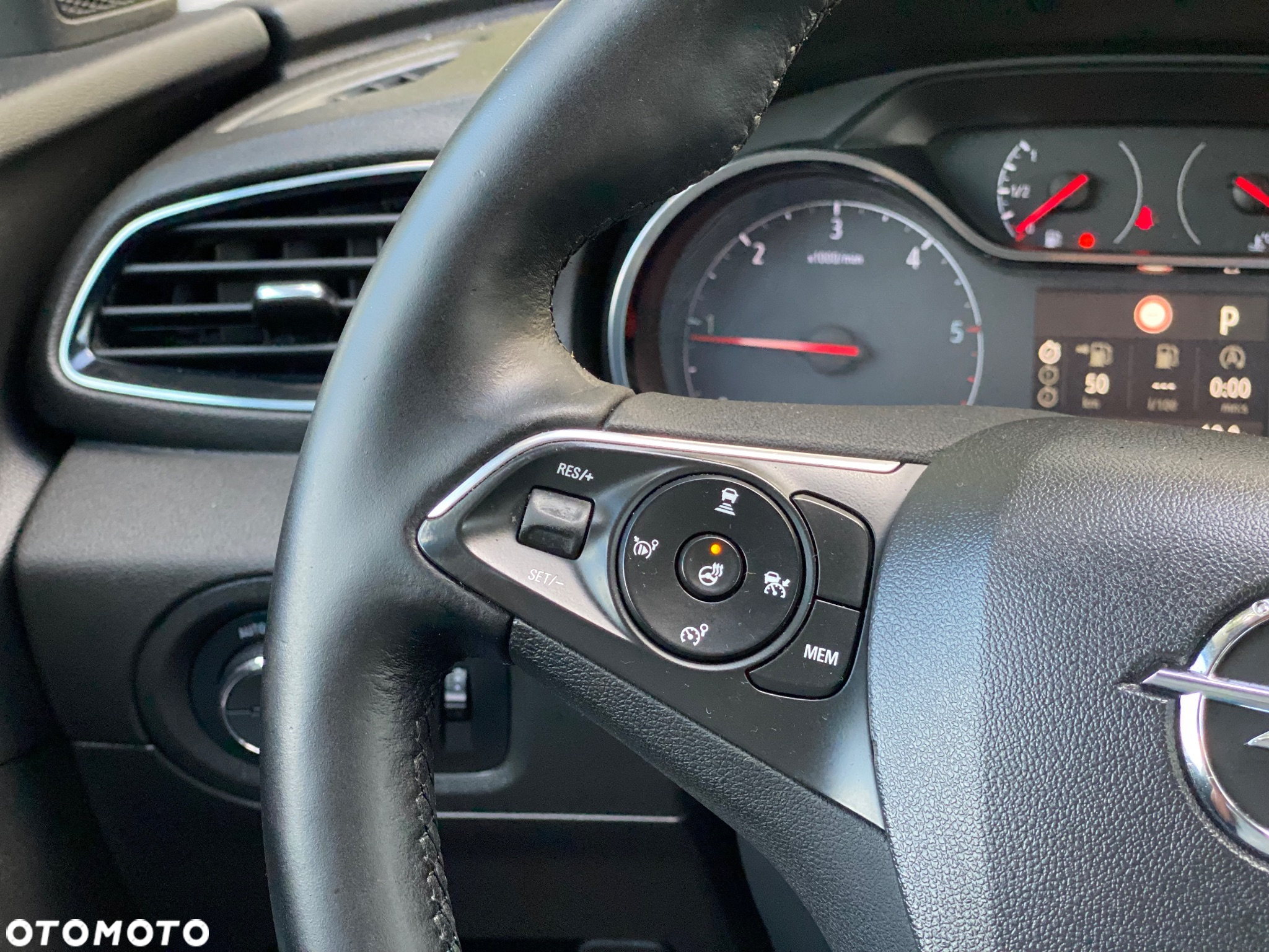 Opel Grandland X 1.6 CDTI Innovation S&S - 18