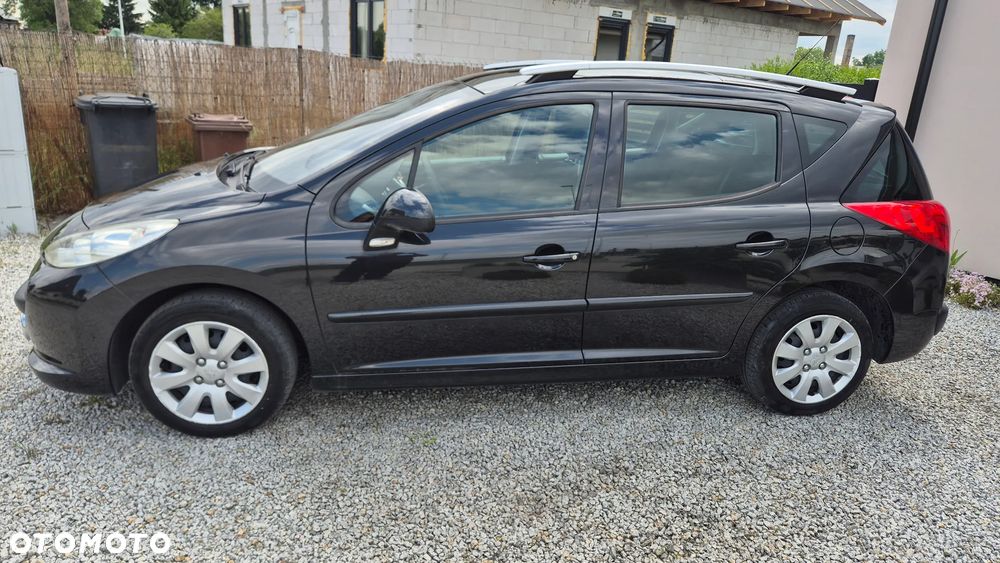 Peugeot 207 - 5