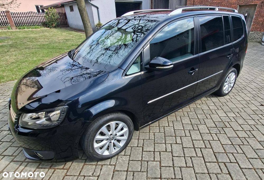 Volkswagen Touran 2.0 TDI DPF Highline - 1
