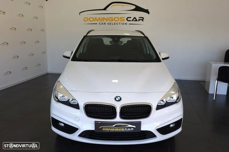 BMW 216 Active Tourer d Aut. Luxury Line - 4