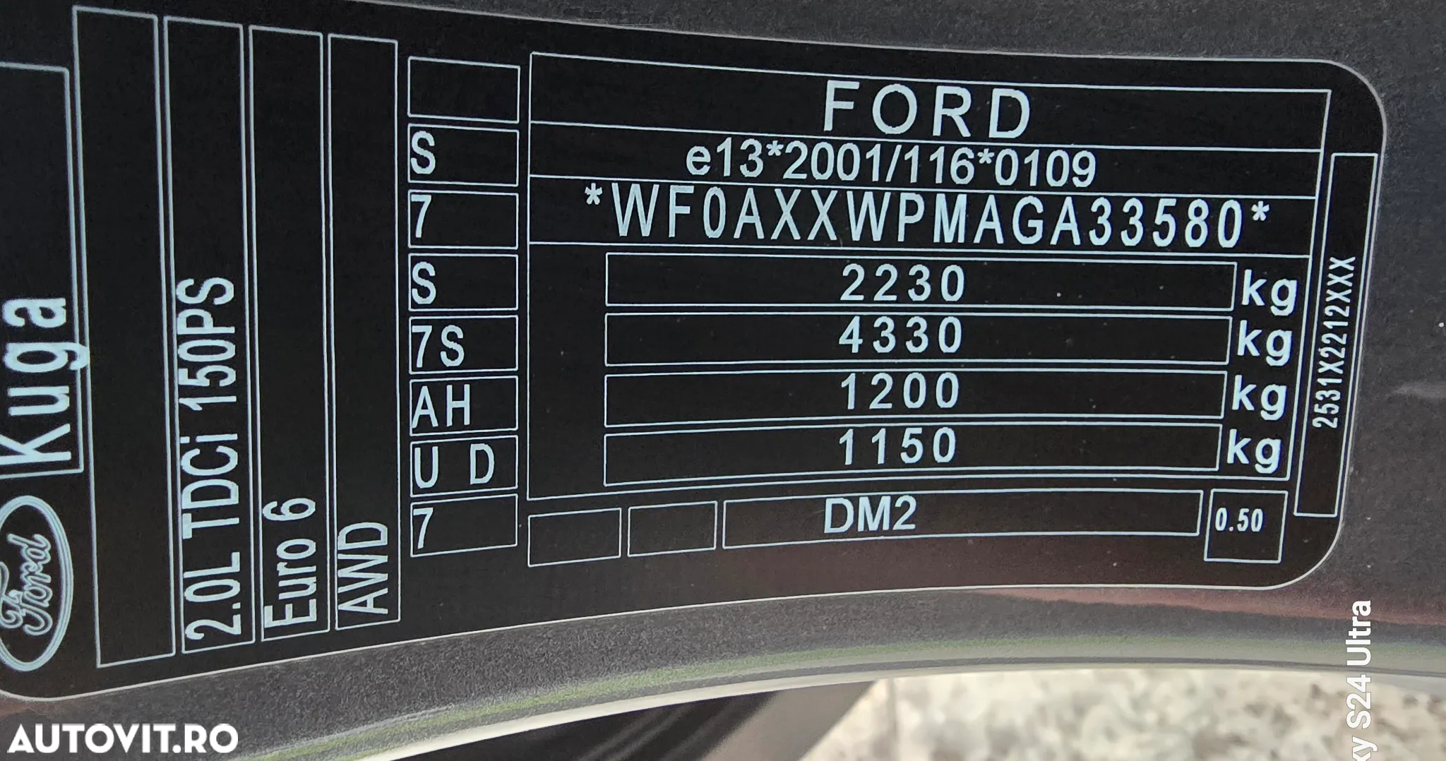 Ford Kuga 2.0 TDCi 4WD Powershift Titanium - 8