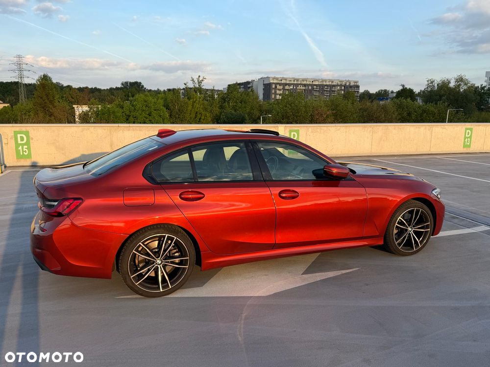 BMW Seria 3 330i M Sport sport - 3