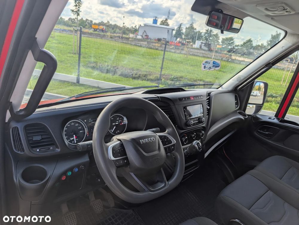 Iveco Daily 35S16 Doka 7os. Salon PL - 16