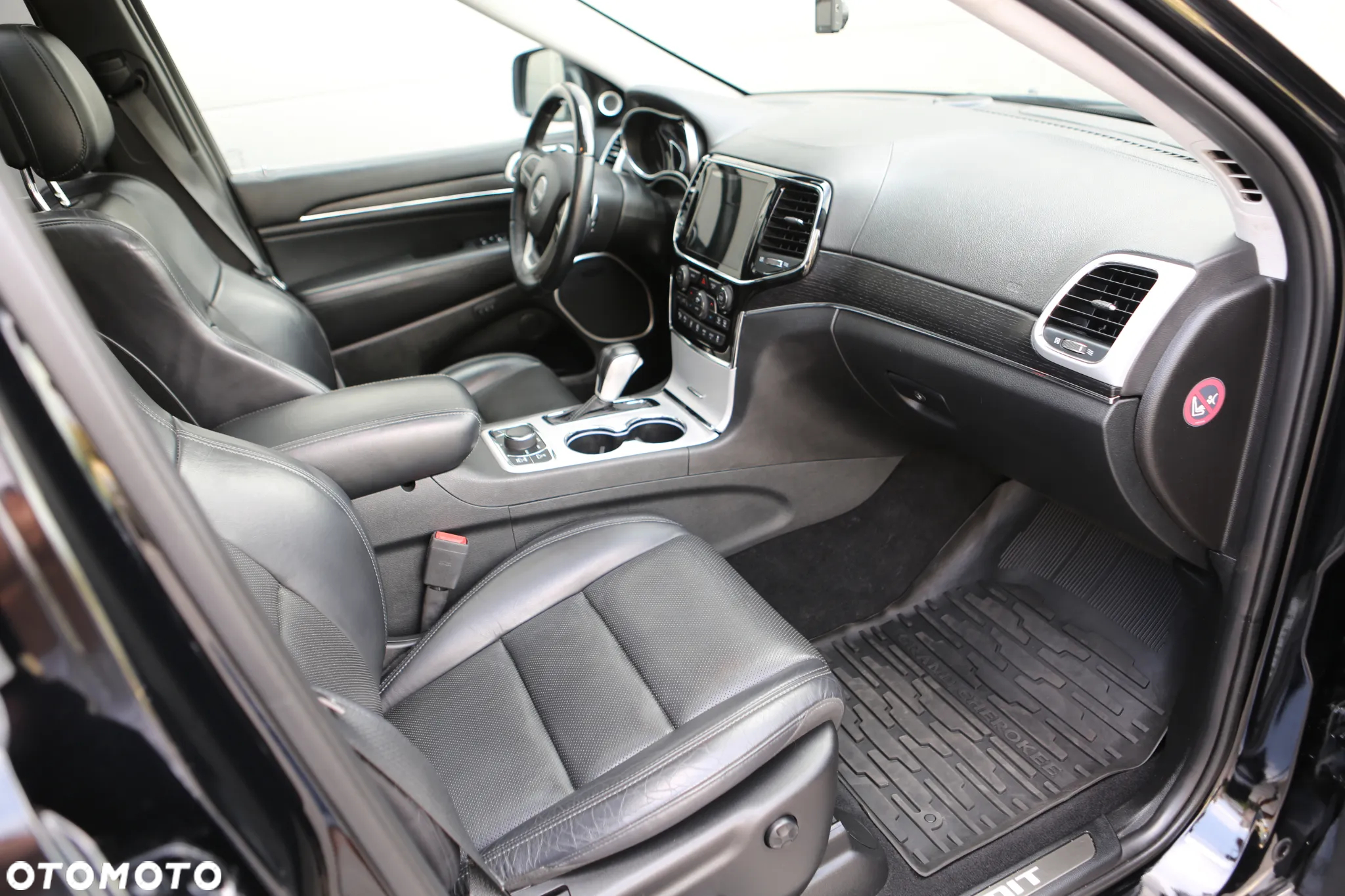 Jeep Grand Cherokee 3.0 CRD Summit - 25