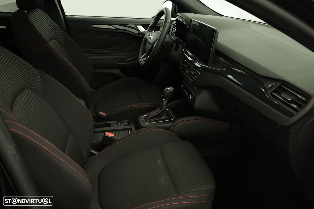 Ford Focus SW 1.0 EcoBoost MHEV ST-Line Aut. - 21