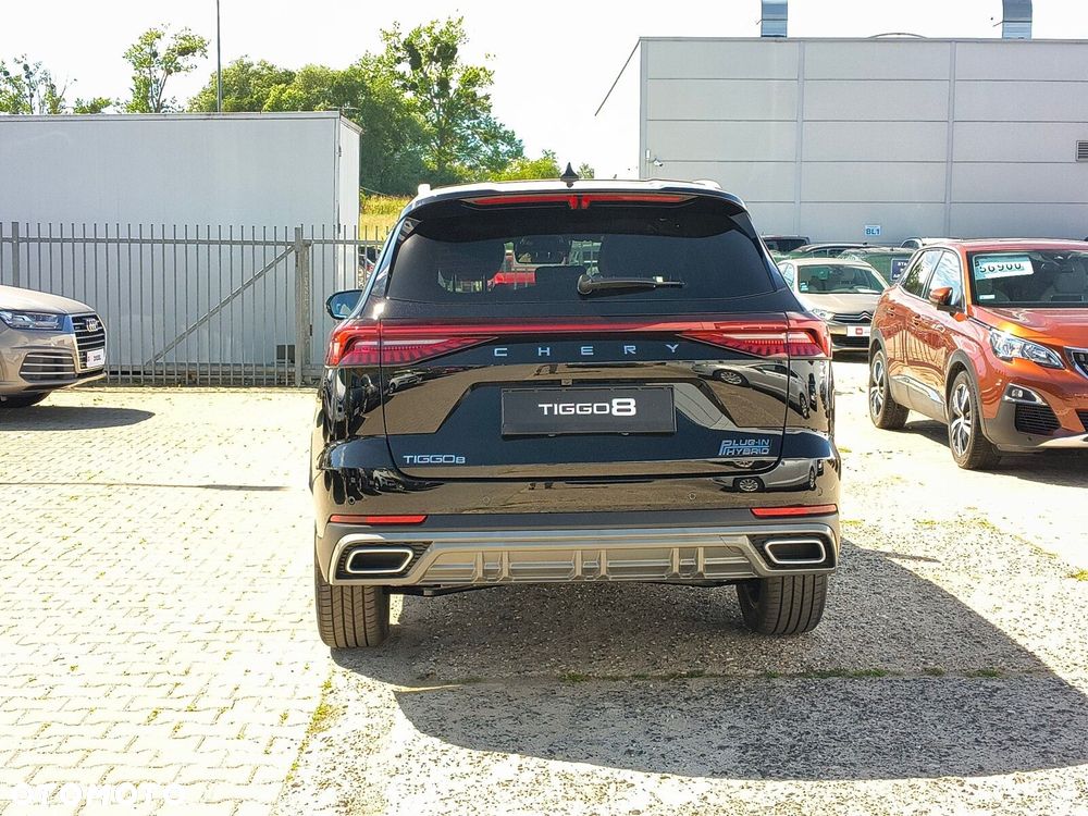 Chery Tiggo 8 1.5 T-GDI Super Hybrid Prestige DCT - 8