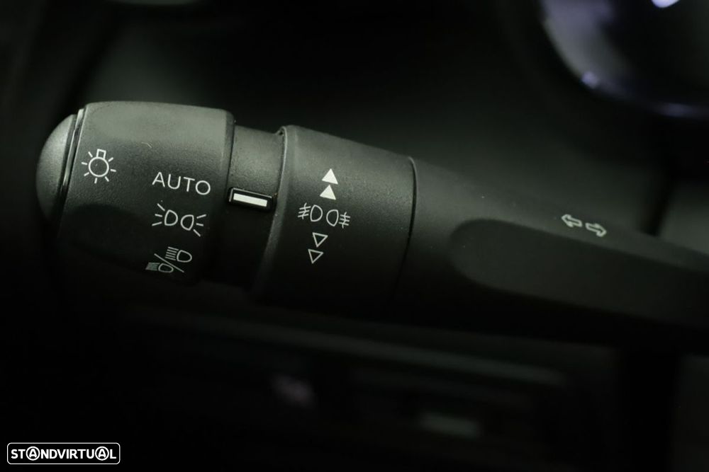 Citroën C3 Aircross 1.2 PureTech C-Series - 16