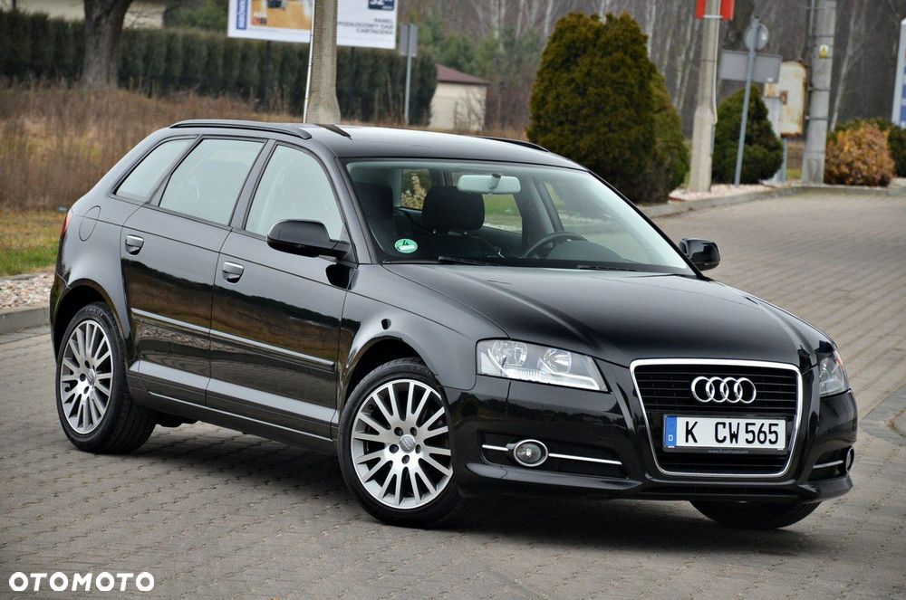 Audi A3 Sportback - 3