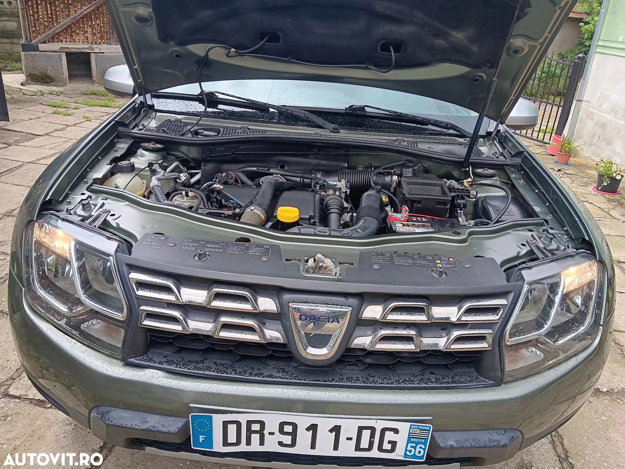 Dacia Duster 1.5 dCi 4x2 Laureate - 1
