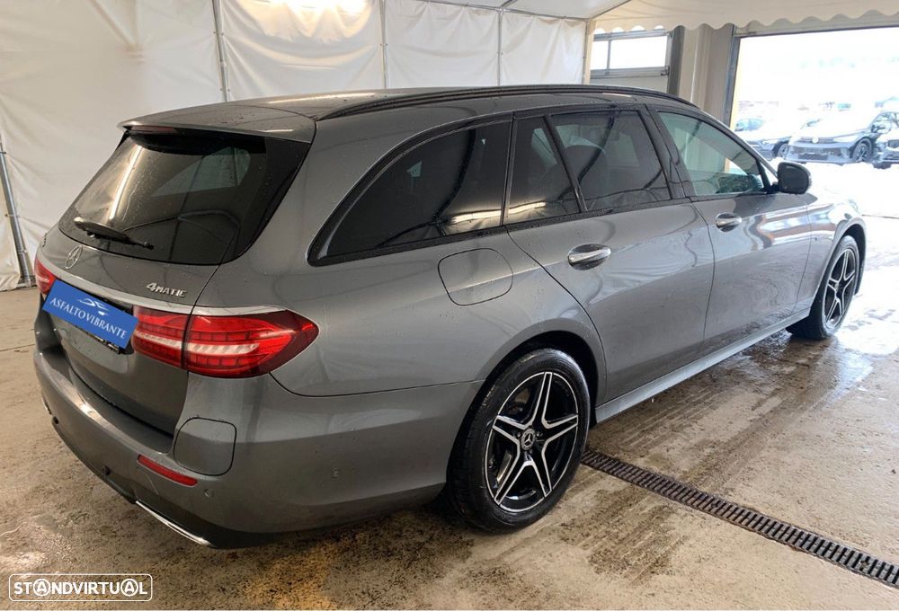 Mercedes-Benz E 300 de 4Matic 9G-TRONIC AMG Line - 3