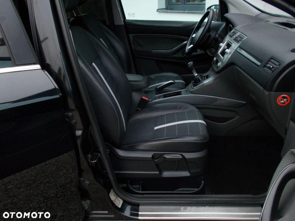 Ford Kuga 2.0 TDCi Titanium - 6