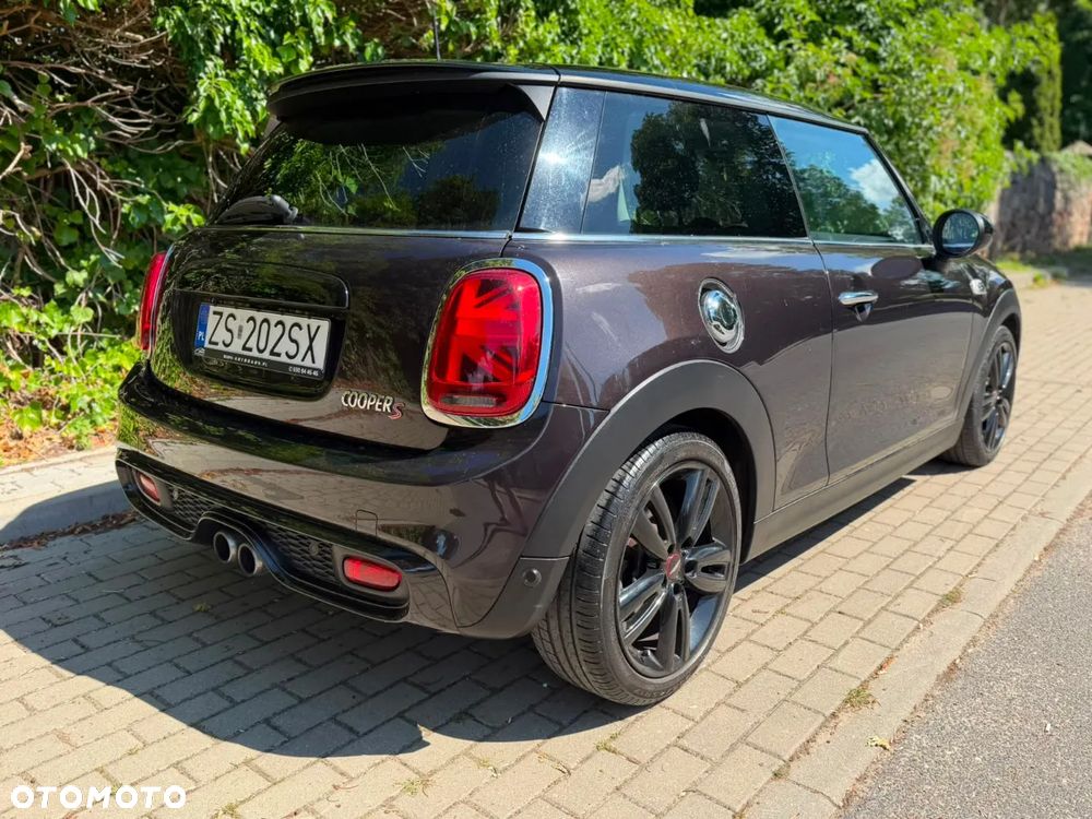 MINI Cooper S - 16