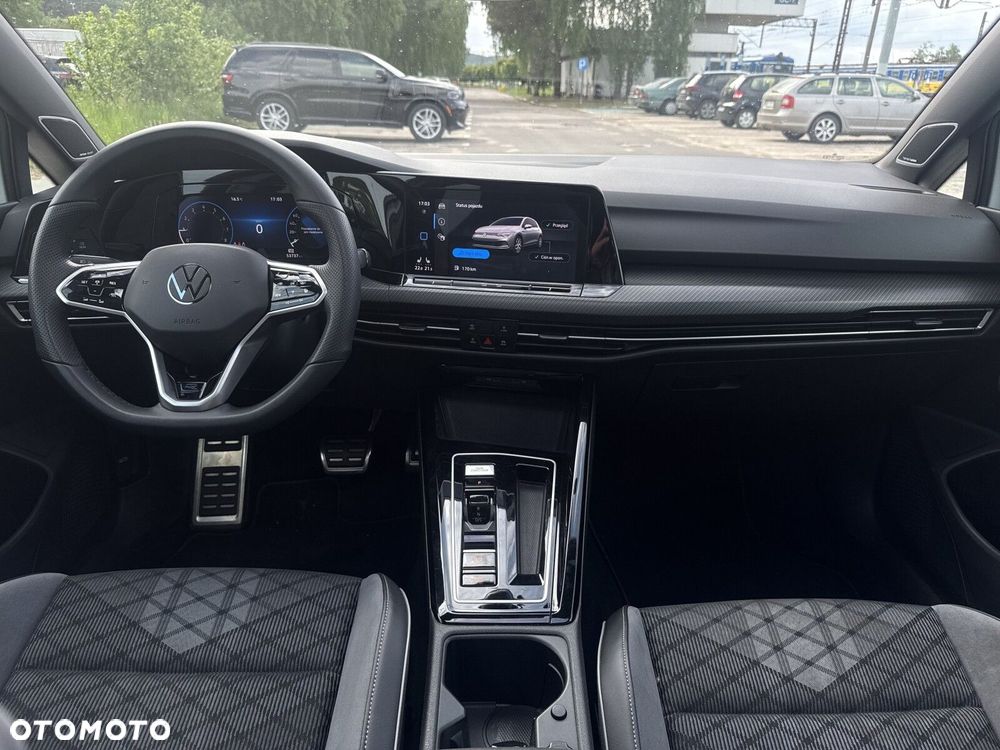 Volkswagen Golf 1.5 eTSI mHEV R-Line DSG - 10